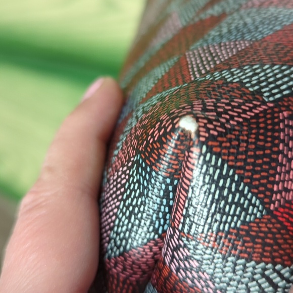 Fossil Multicolored Purse - Picture 11 of 15